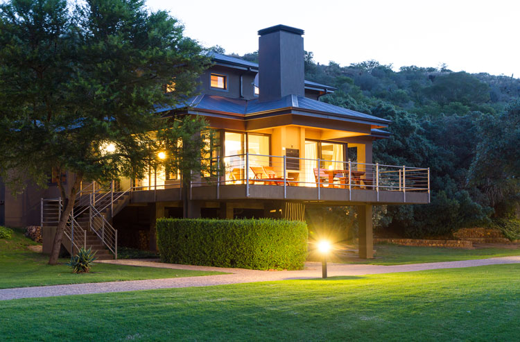 Stonehill River Lodge